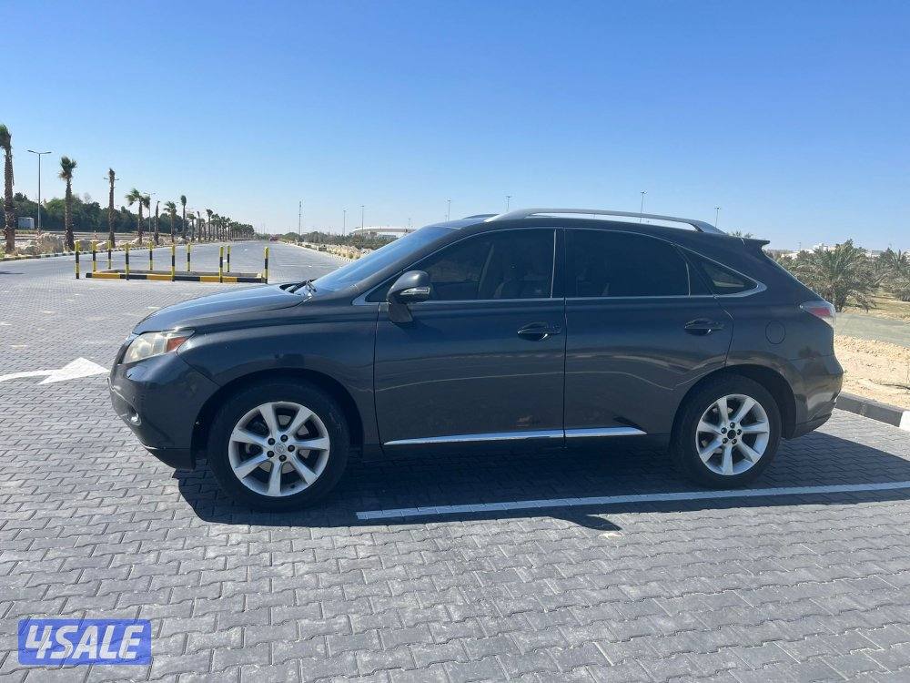 لكزس RX 350 موديل 2010 بحالة ممتازة - كاملة المواصفات2