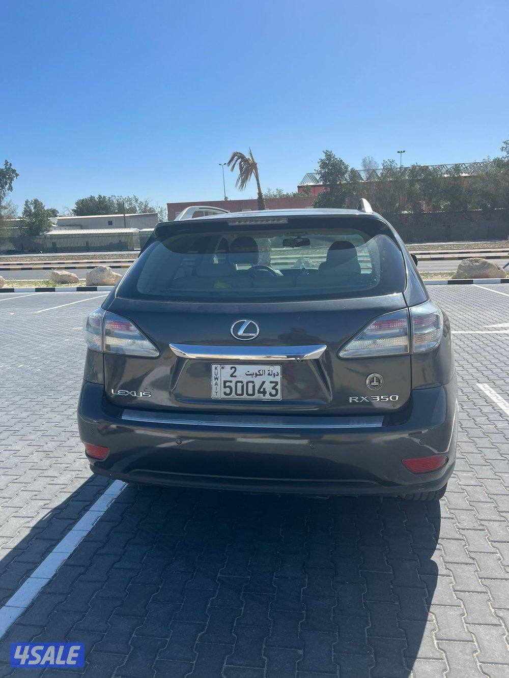 لكزس RX 350 موديل 2010 بحالة ممتازة - كاملة المواصفات4