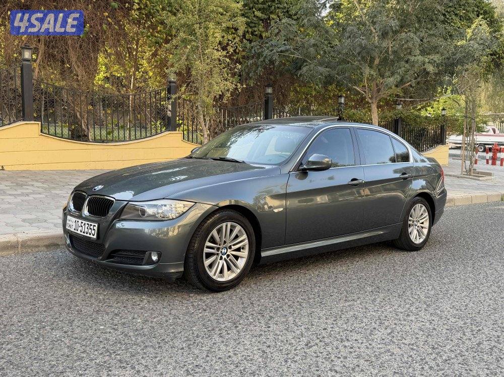 بي ام دبيلو 323 i م 2011 ماشي 85 الف فقط صبغ الوكالة . وارد الوكالة0