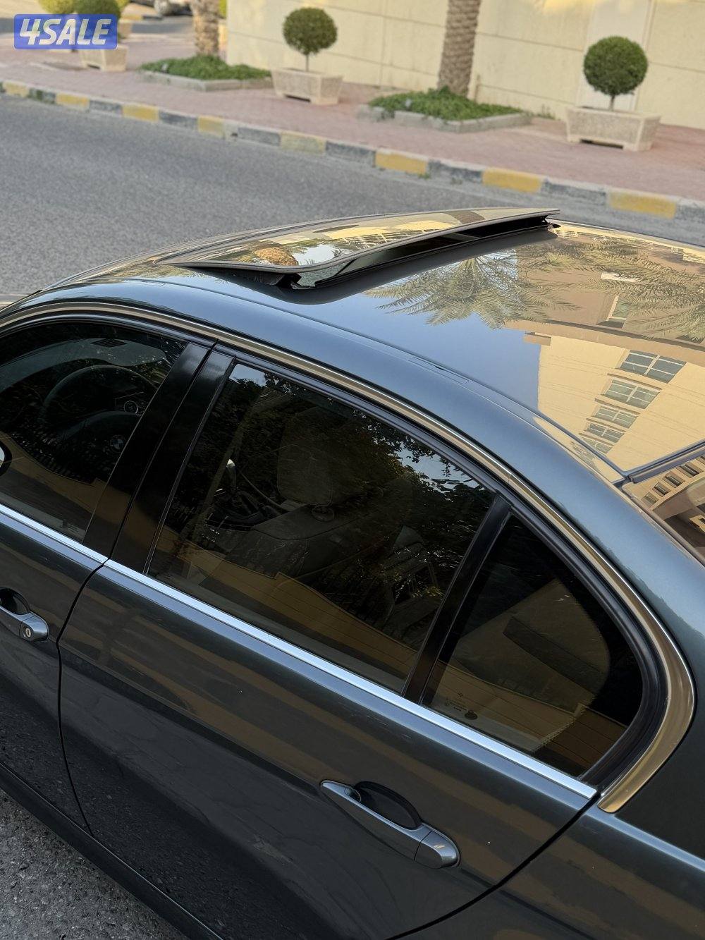 بي ام دبيلو 323 i م 2011 ماشي 85 الف فقط صبغ الوكالة . وارد الوكالة8