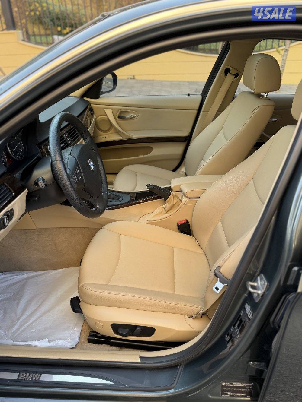 بي ام دبيلو 323 i م 2011 ماشي 85 الف فقط صبغ الوكالة . وارد الوكالة9