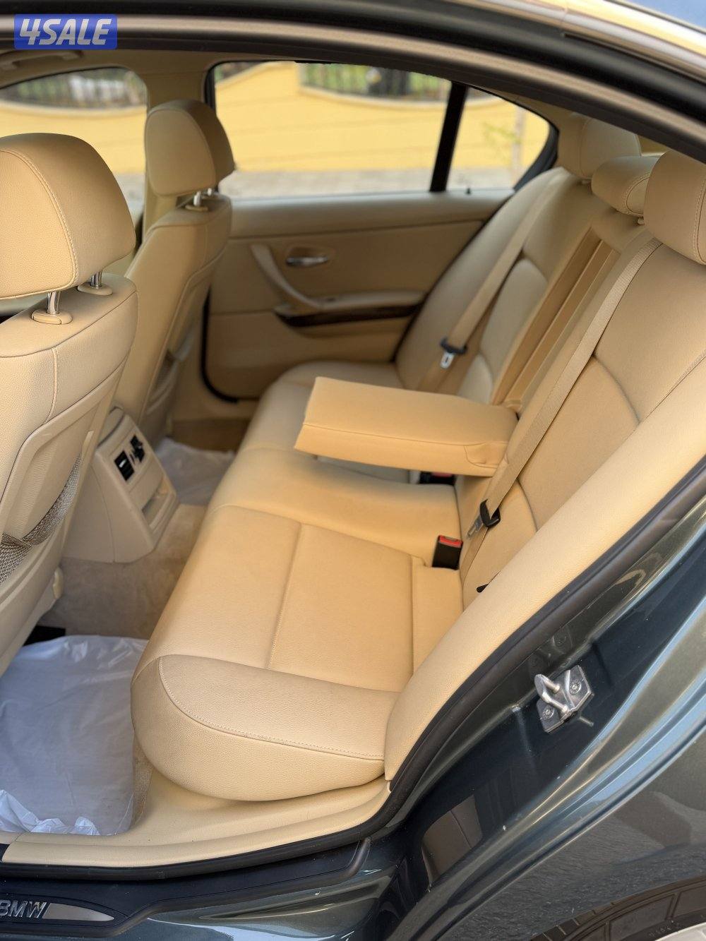 بي ام دبيلو 323 i م 2011 ماشي 85 الف فقط صبغ الوكالة . وارد الوكالة10