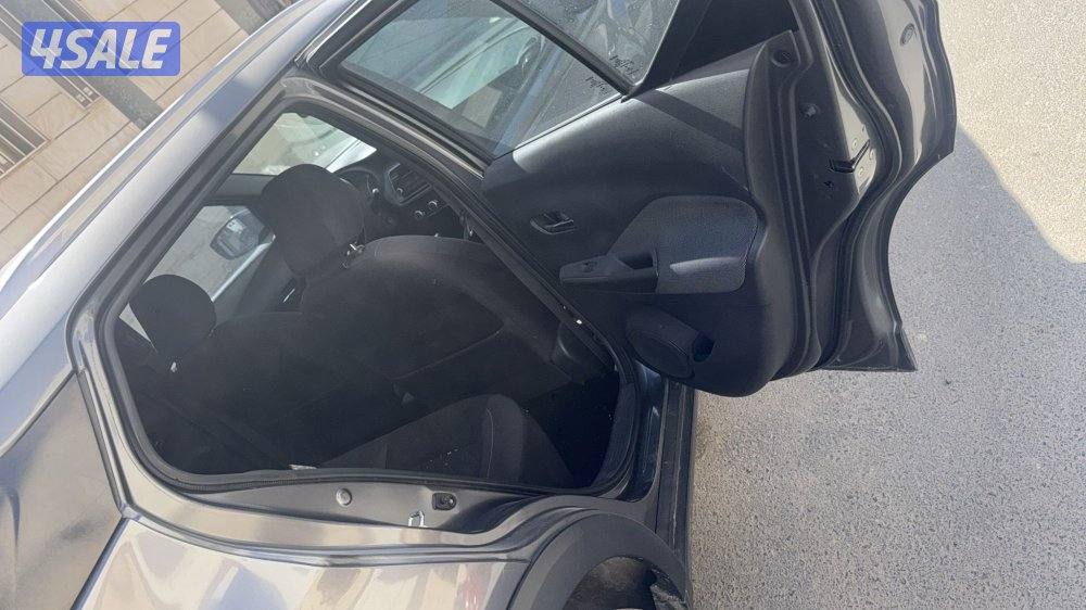 للبيع نيسان كيكس1