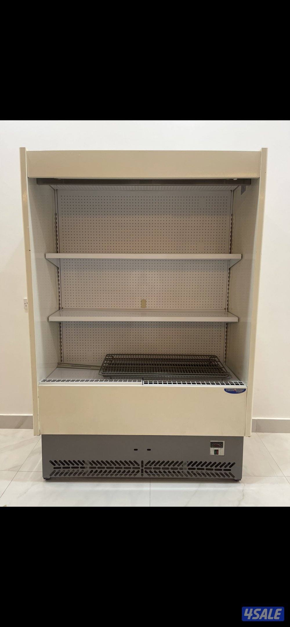 ثلاجة عرض ماركة إيطالية TECNODOM S.P.A0