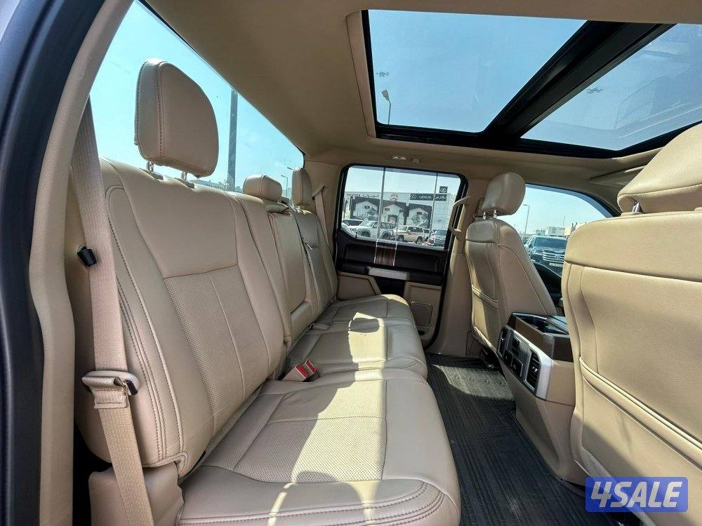 فورد LARIAT . F150  موديل 2020 ماشى 119.000 k.m4