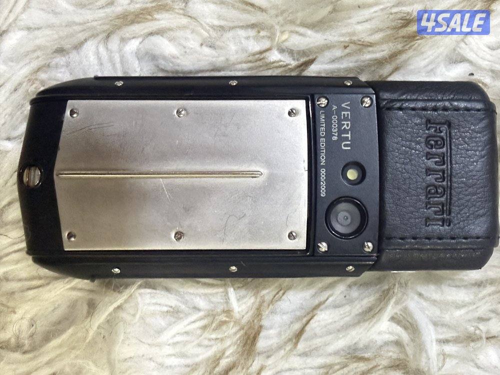 للبيع: مجموعة نادرة من هواتف VERTU الفاخرة (إصدارات كلاسيكية)14