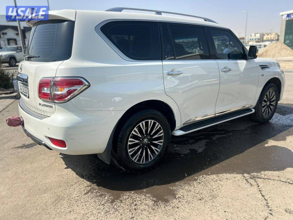 نيسان باترول بلاتنيوم.V8 موديل 2014 ماشى 240.000 k.m وارد البابطين .2