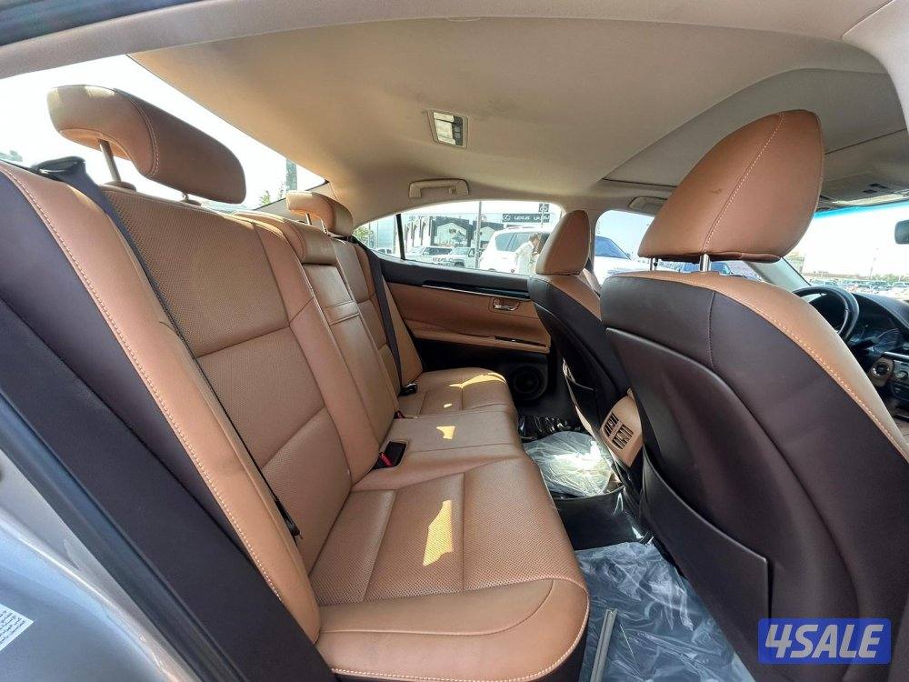 لكزس ES250  موديل 2018 ماشى 155.000 k.m  وارد الساير.4