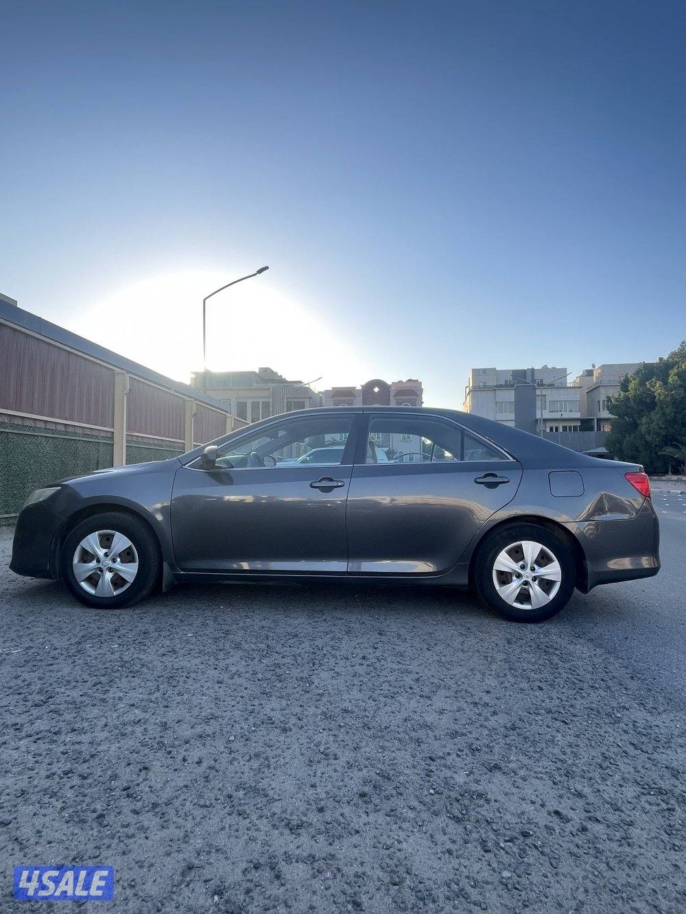 للبيع كامري ٢٠١٥2