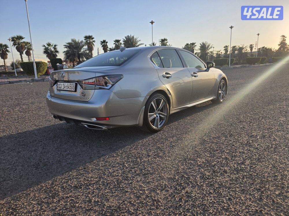 للبيع لكزس gs 2016 الساير2