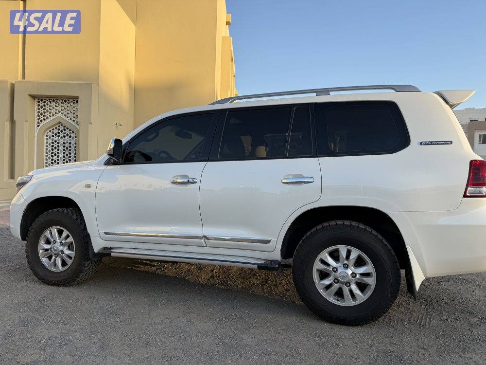 لاندكروزر Gxr ٨ سلندر5