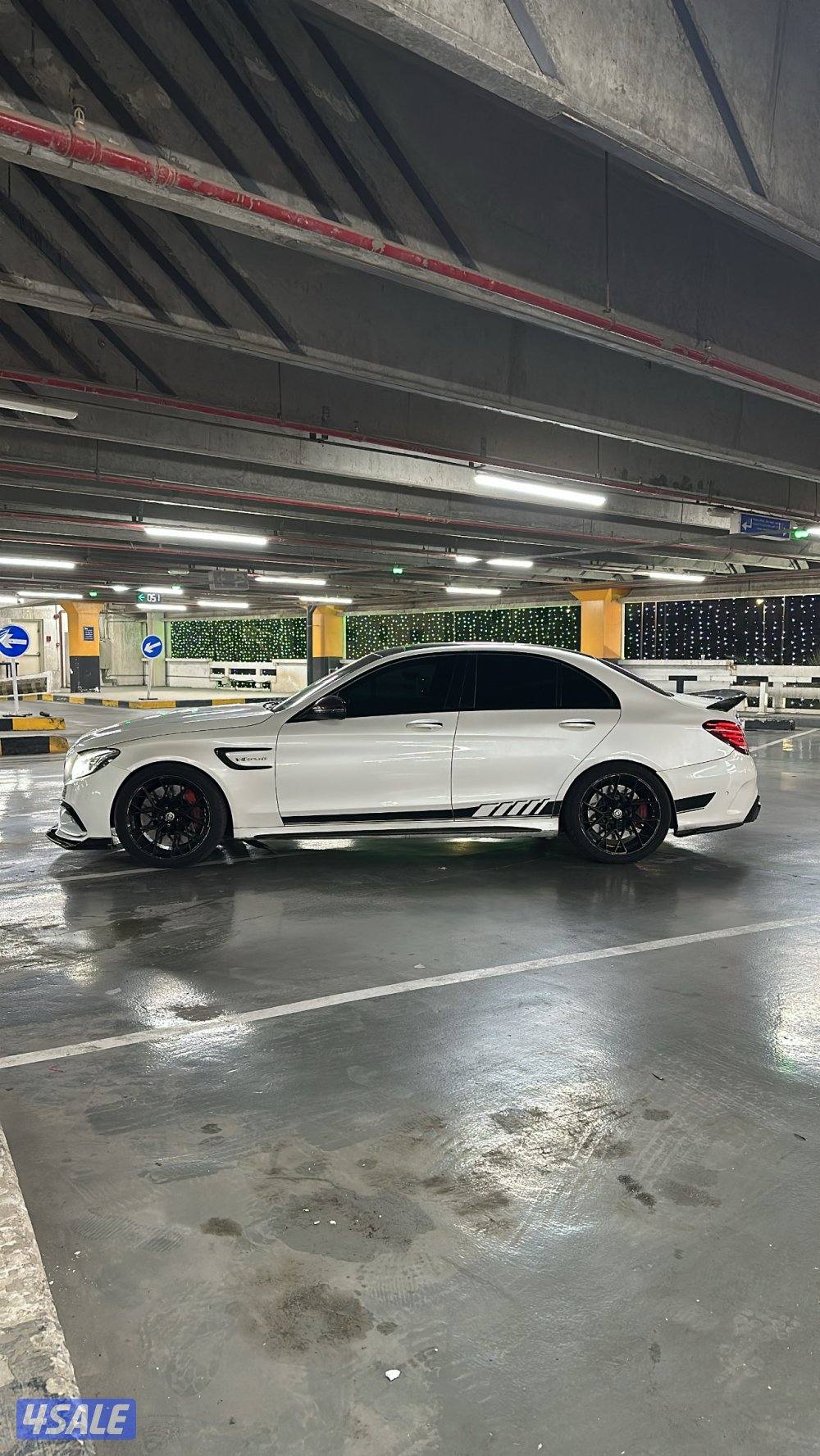 مرسيدس C63S اصلي مسجل بالدفتر1