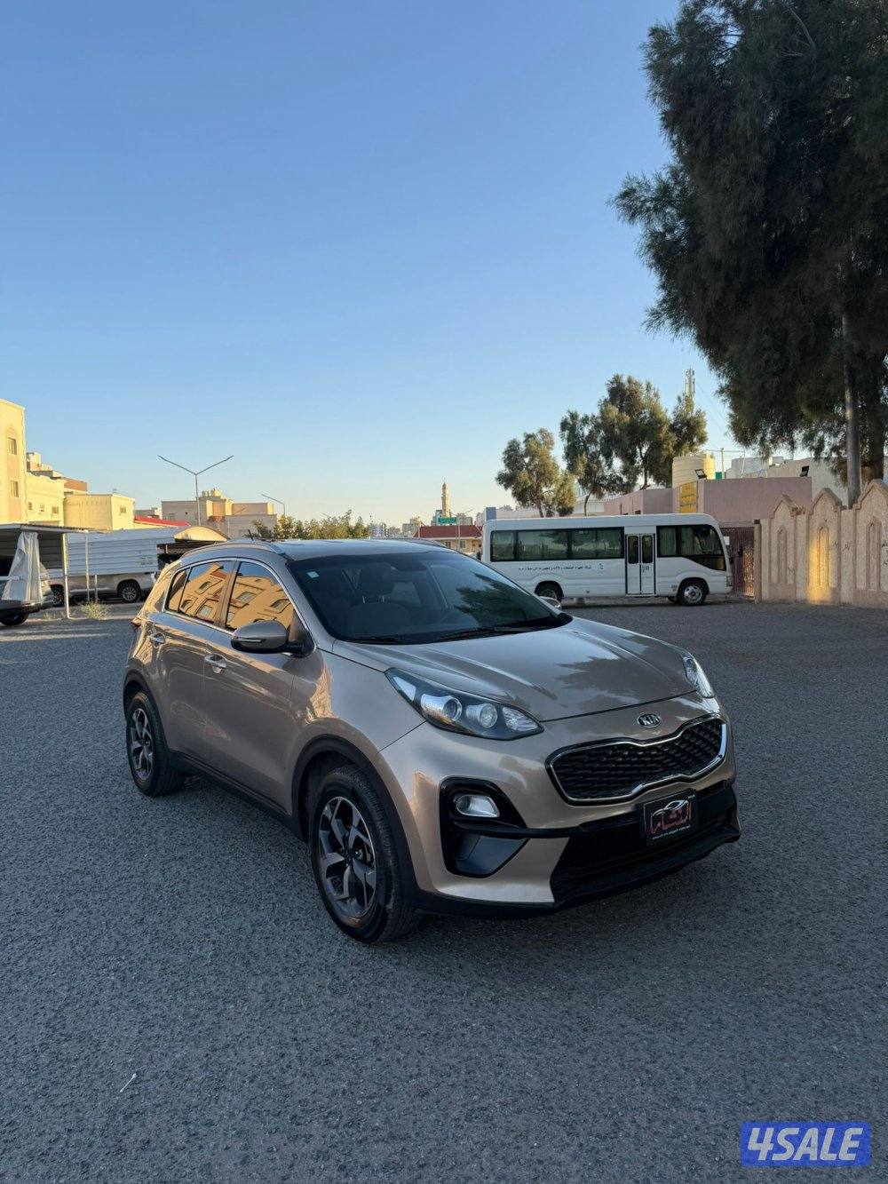 النشاما لبيع وشراء السيارات كيا سبورتاج4