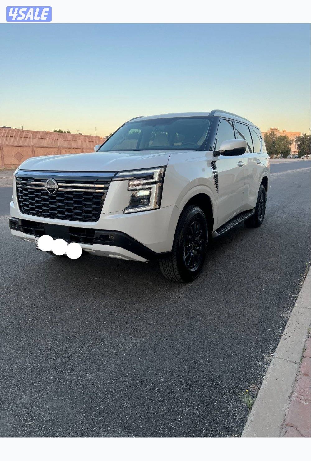 للبيع باترول SE ماشي 30 الف0