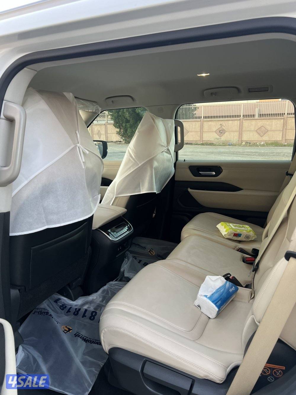 للبيع باترول SE ماشي 30 الف5