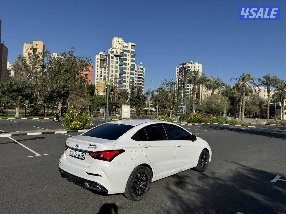 شيري اريزو 5 صبغ الوكاله 20254