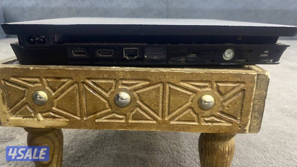 بلستيشن 4 سلم 500 غيغا ومهكرا1