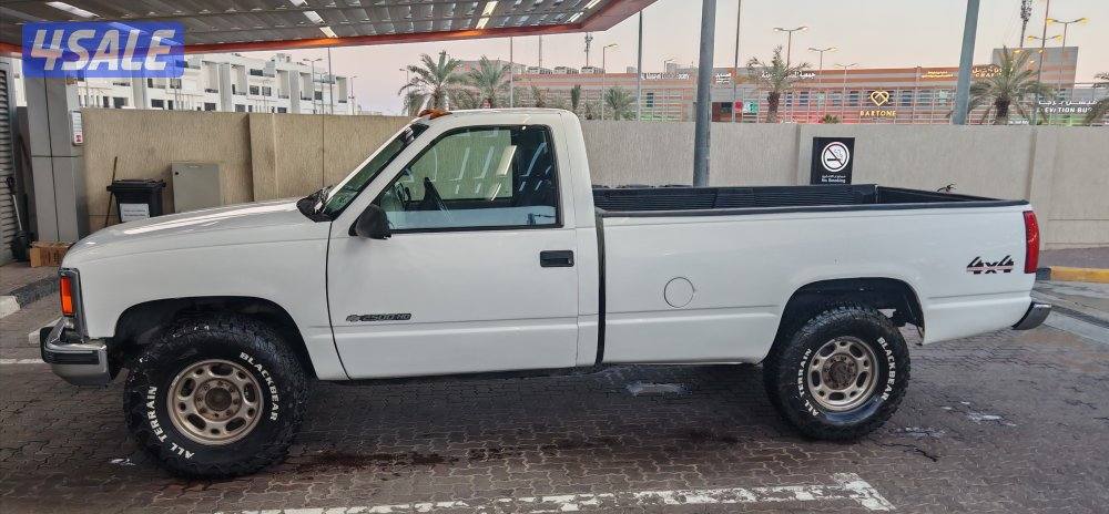 للبيع وانيت 2500hd شرط الفحص موديل ١٩٩٧2