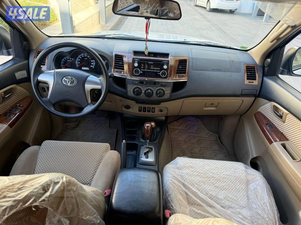 جيب فورتنر 2015 عداد قليل 30 الف صبغ وكاله10