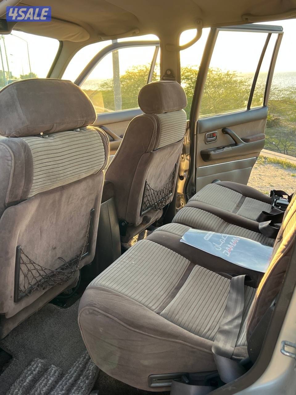 1991 الساير مخزن Land Cross VXR8