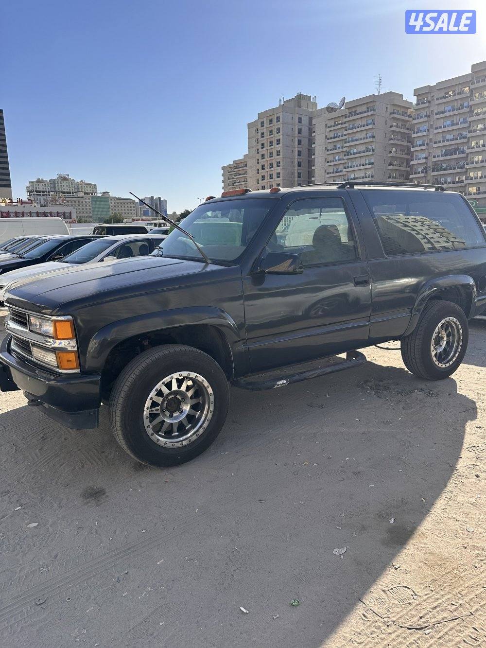 للبيع تاهو باب واحد1