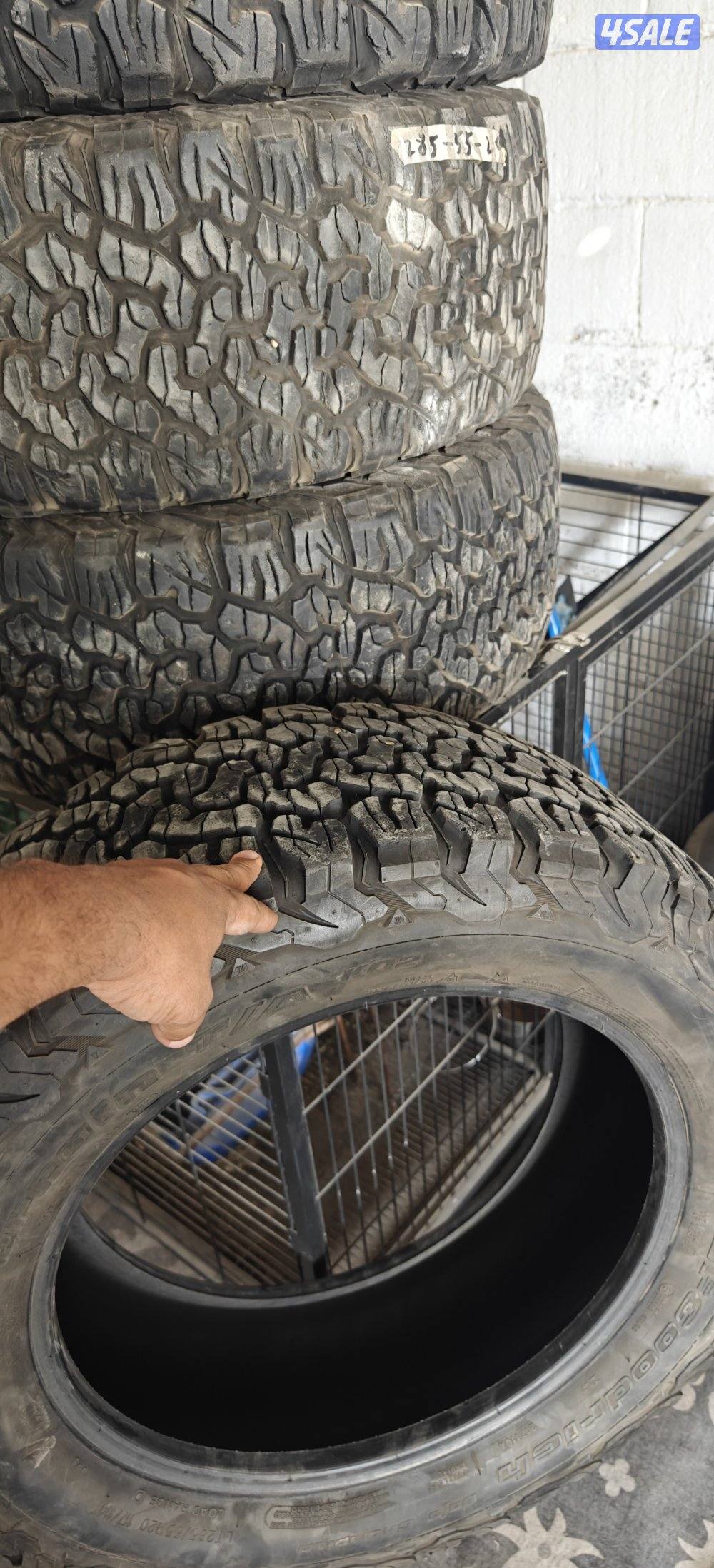 للبيع تواير 275/60 الحجم 20 غودرج امريكي3