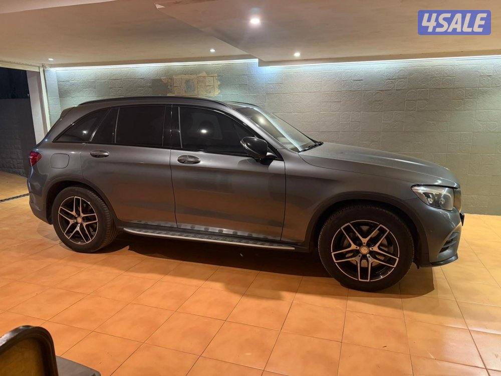 GLC300البشر1