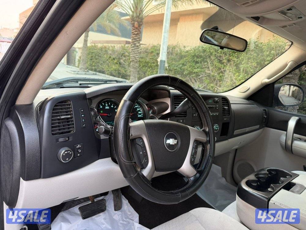 للبيع سلفرادو 2009 الغانم6