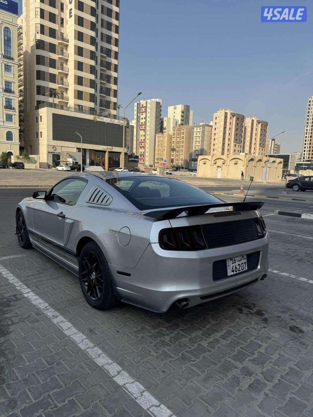 للبيع فورد موستنج موديل 20143