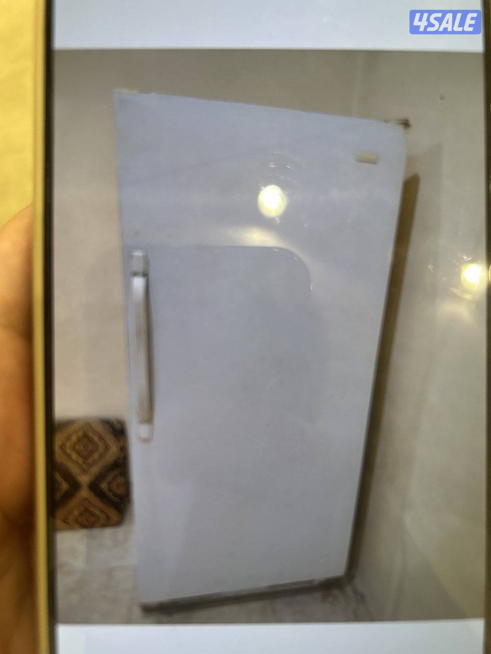 للبيع ثلاجه باب واحد تبريد فقط للحادين فقط تواصل0