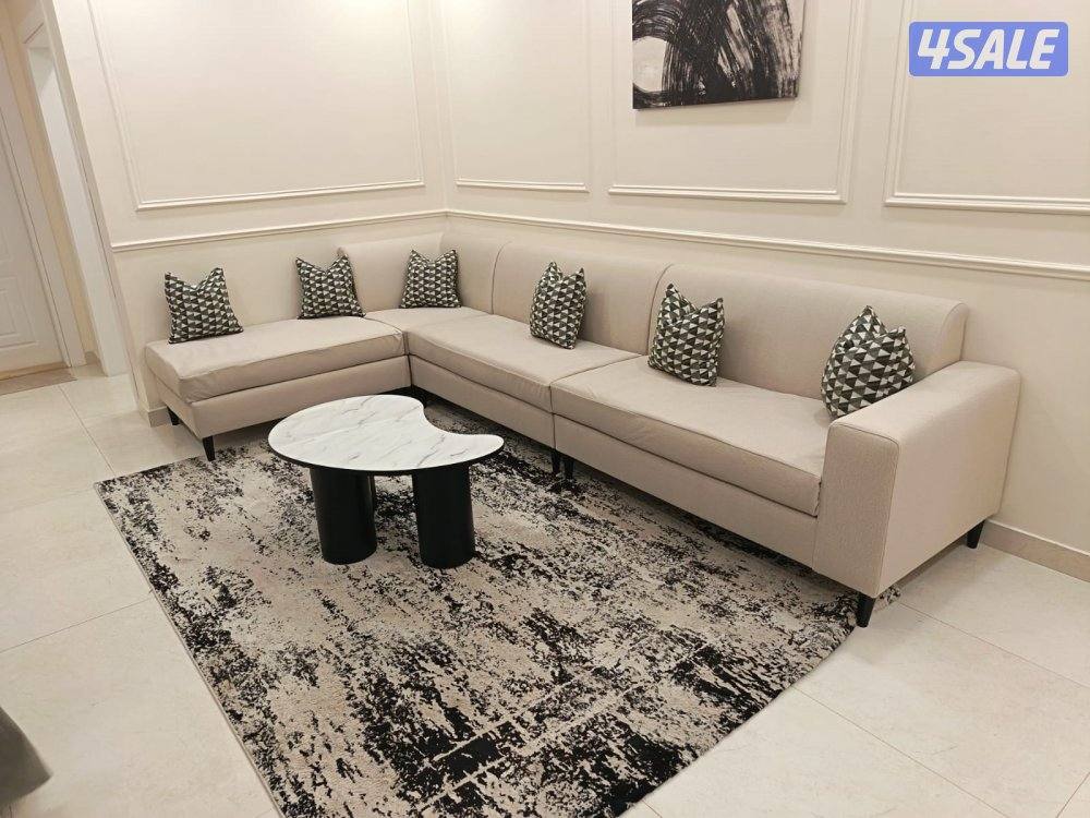 تنجيد وتفصيل جلسات وكنب وتفصيل ستائر وتفصيل ستائر رول ومساند وسجاد1