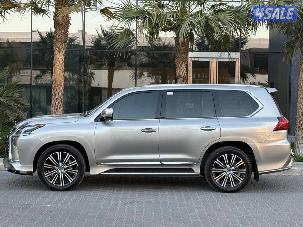 للبيع جيب لكزس سبورت ( بحاله نادره )1