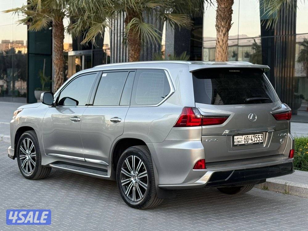 للبيع جيب لكزس سبورت ( بحاله نادره )2