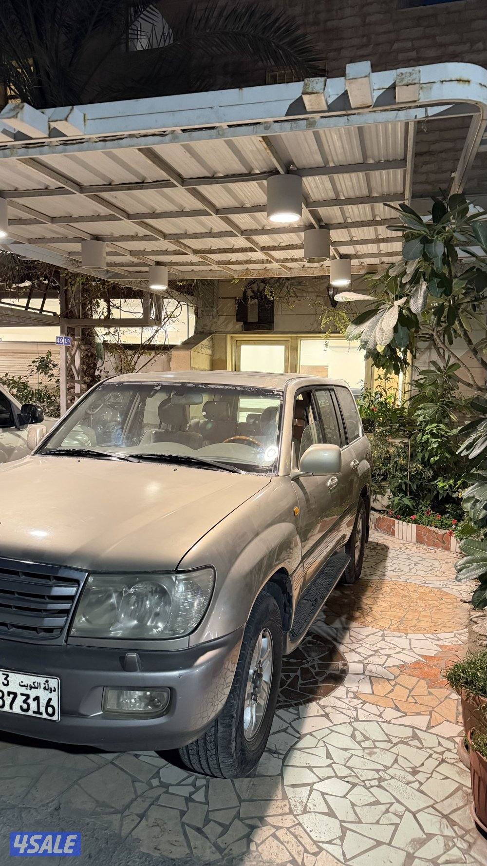 لاند كروزر0