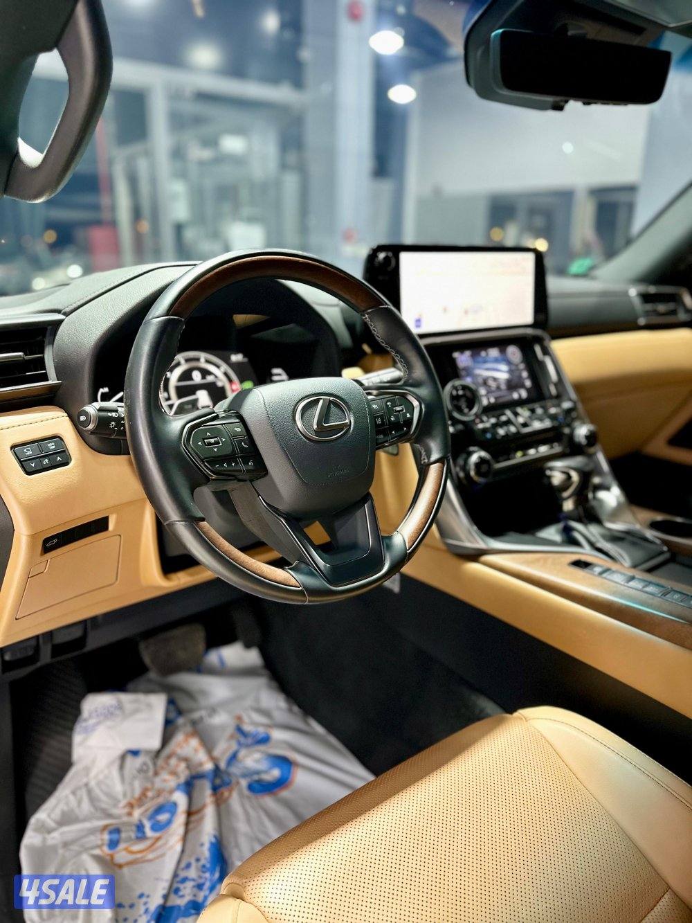 لكزس LX 600 الساير موديل 2024 عداد 456