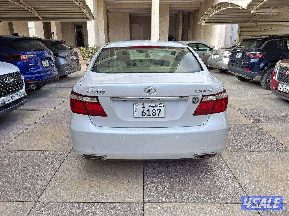 لكزس LS460   أزرق  بحري 2007 فل اوبشن ابواب شفط2
