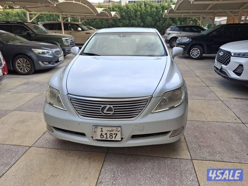 لكزس LS460   أزرق  بحري 2007 فل اوبشن ابواب شفط5