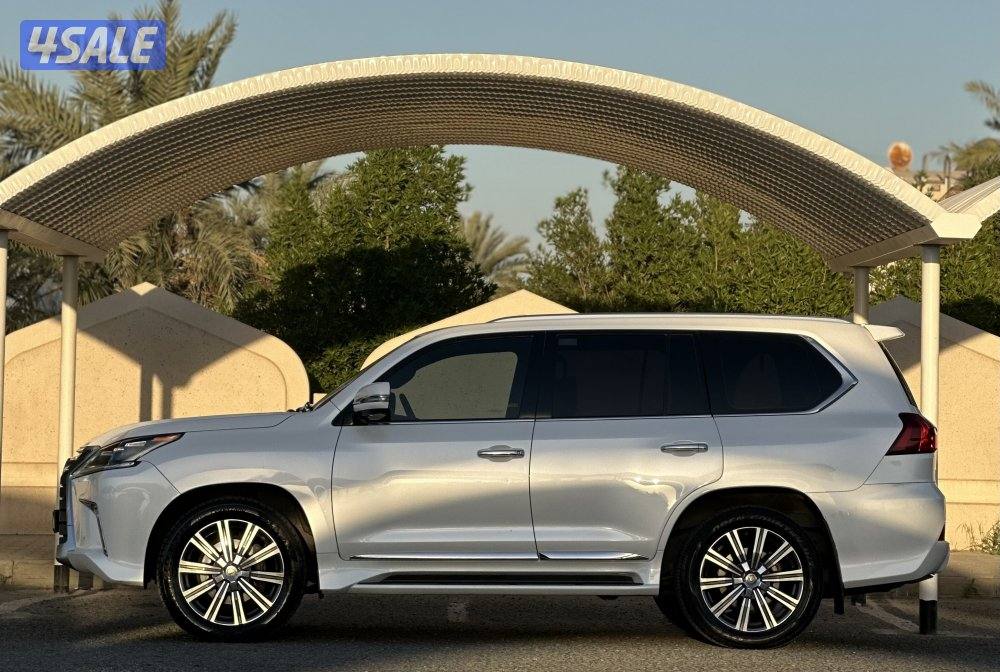 معرض القمة🚩1