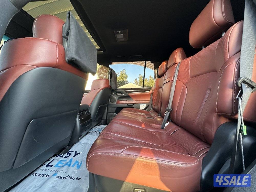 معرض القمة🚩9