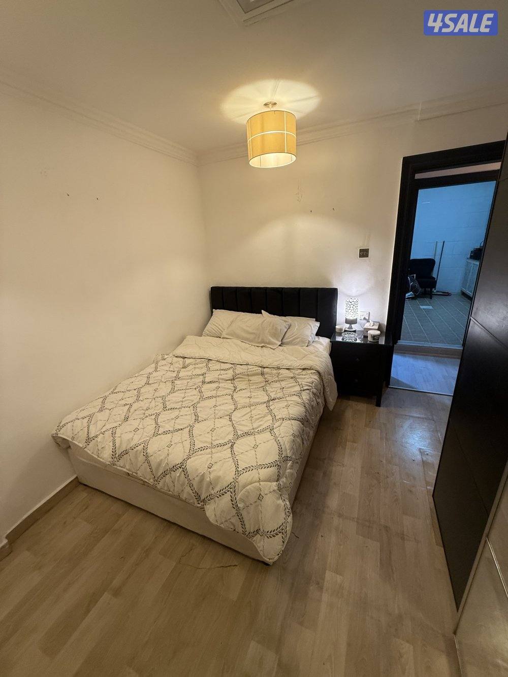 يوجد لدينا شقق الايجار غرفة وصالة ومطبخ وحمام خلو وفاضي الاستلام فوري3