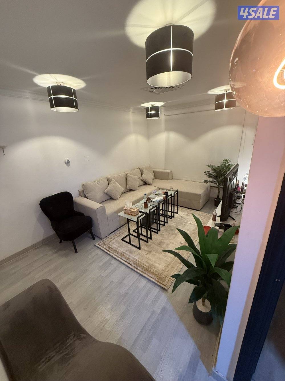 يوجد لدينا شقق الايجار غرفة وصالة ومطبخ وحمام خلو وفاضي الاستلام فوري5