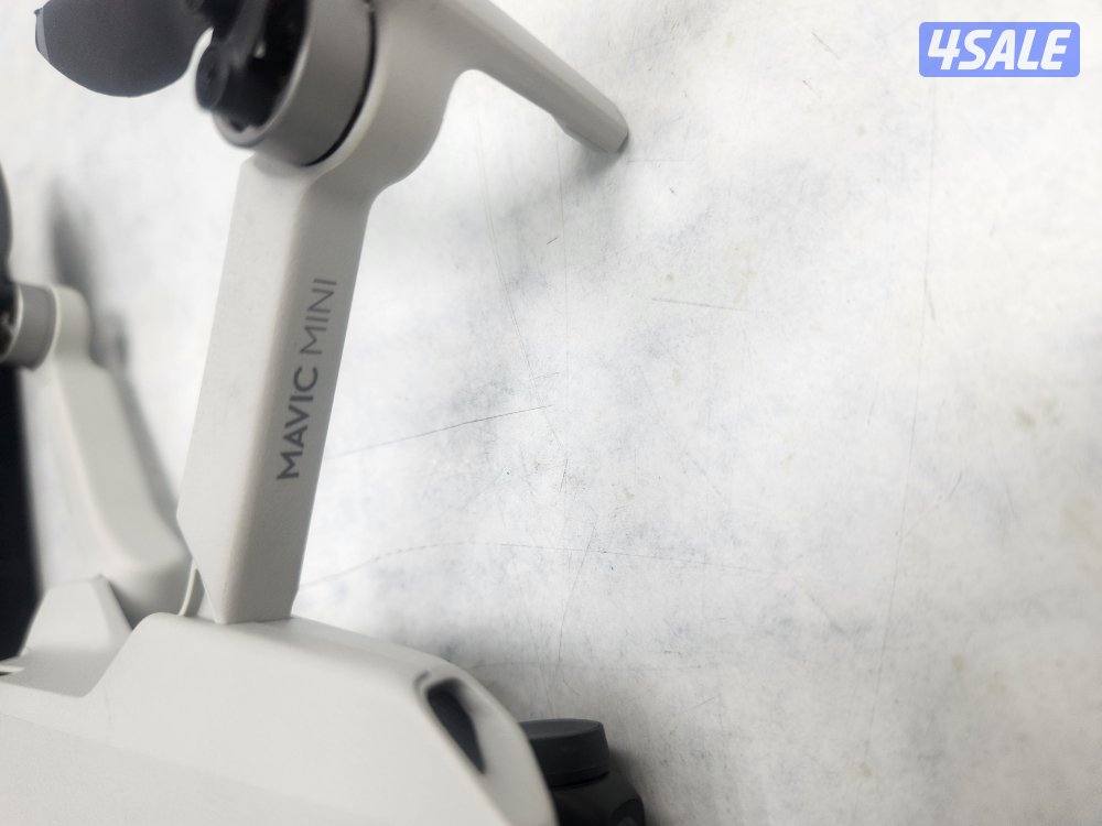 طائره درون مافيك مني0