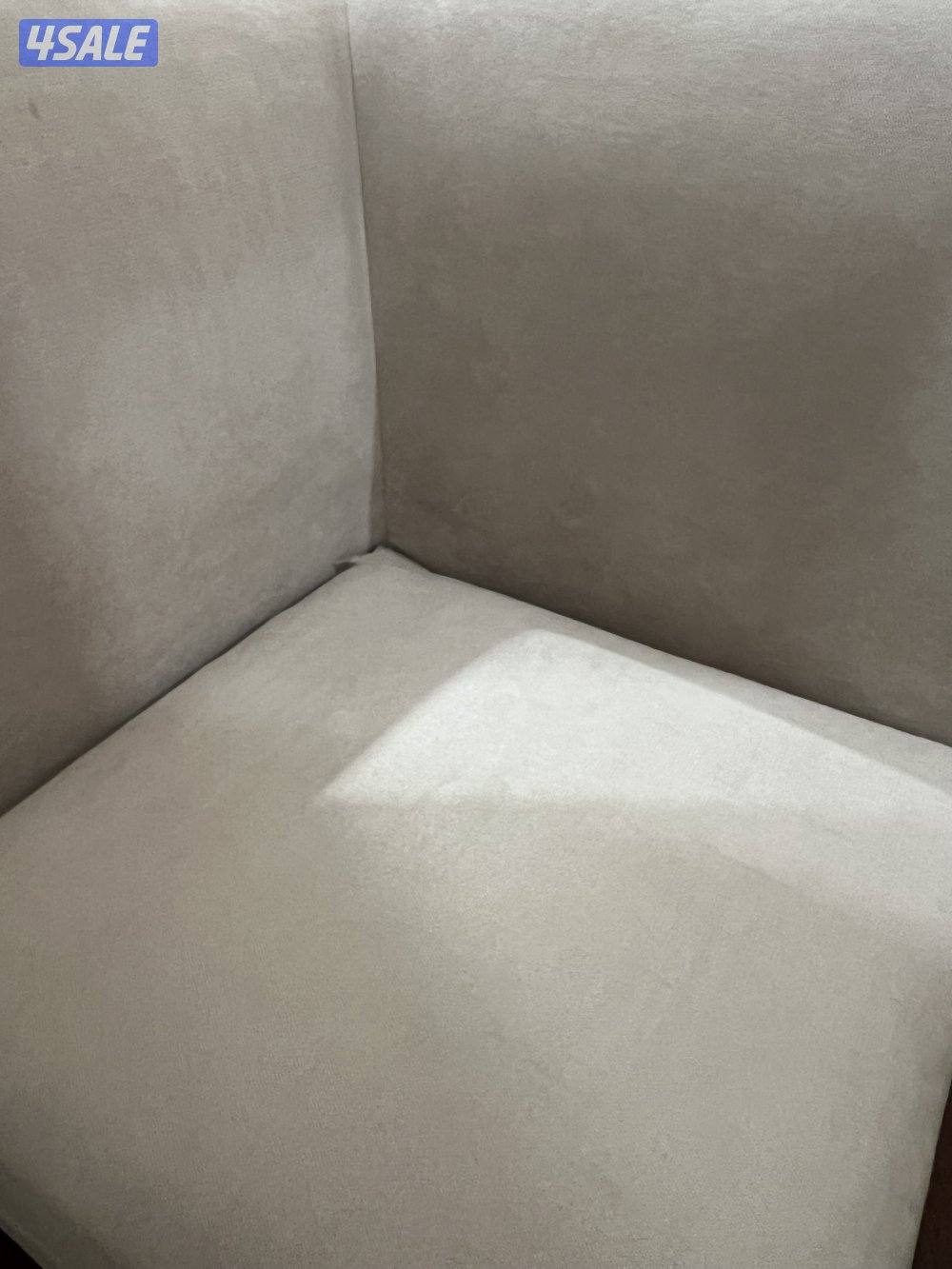 كنفات عموله شبه جديده لون تحفه2