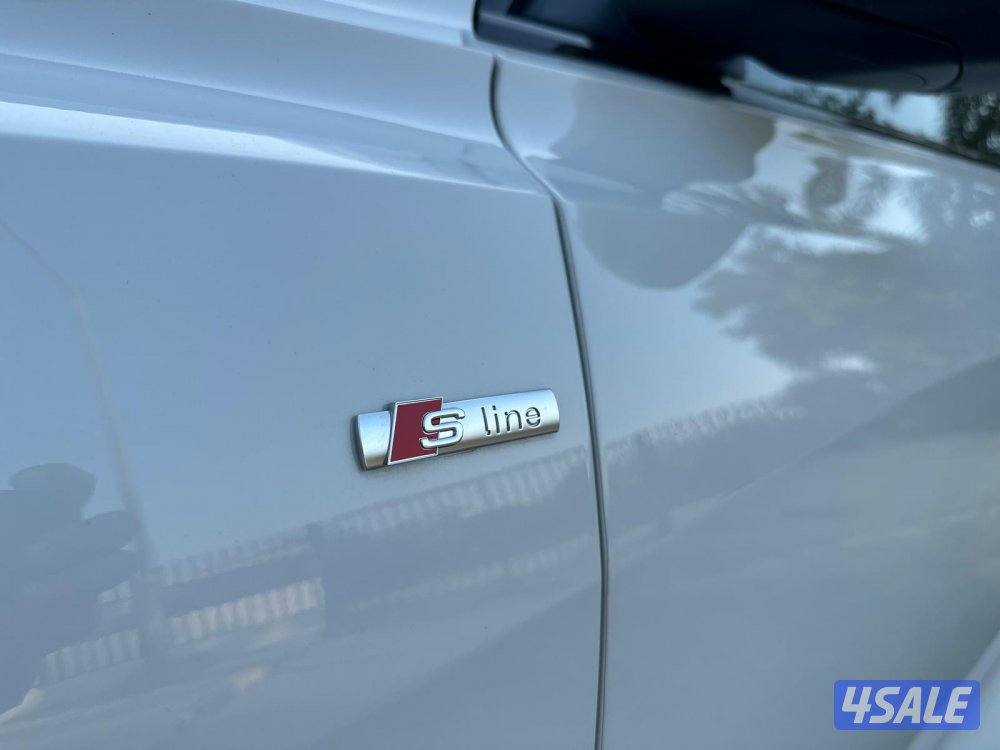 للبيع . اودي Q8 . Slie . م 2019.9