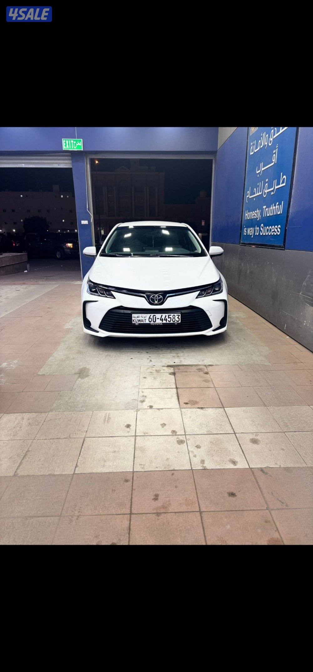 للبيع كرولا0