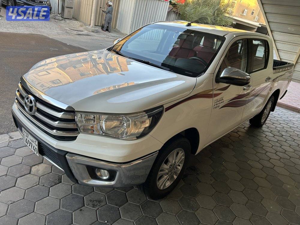 للبيع هايلكس ماشيه 50 فقط0