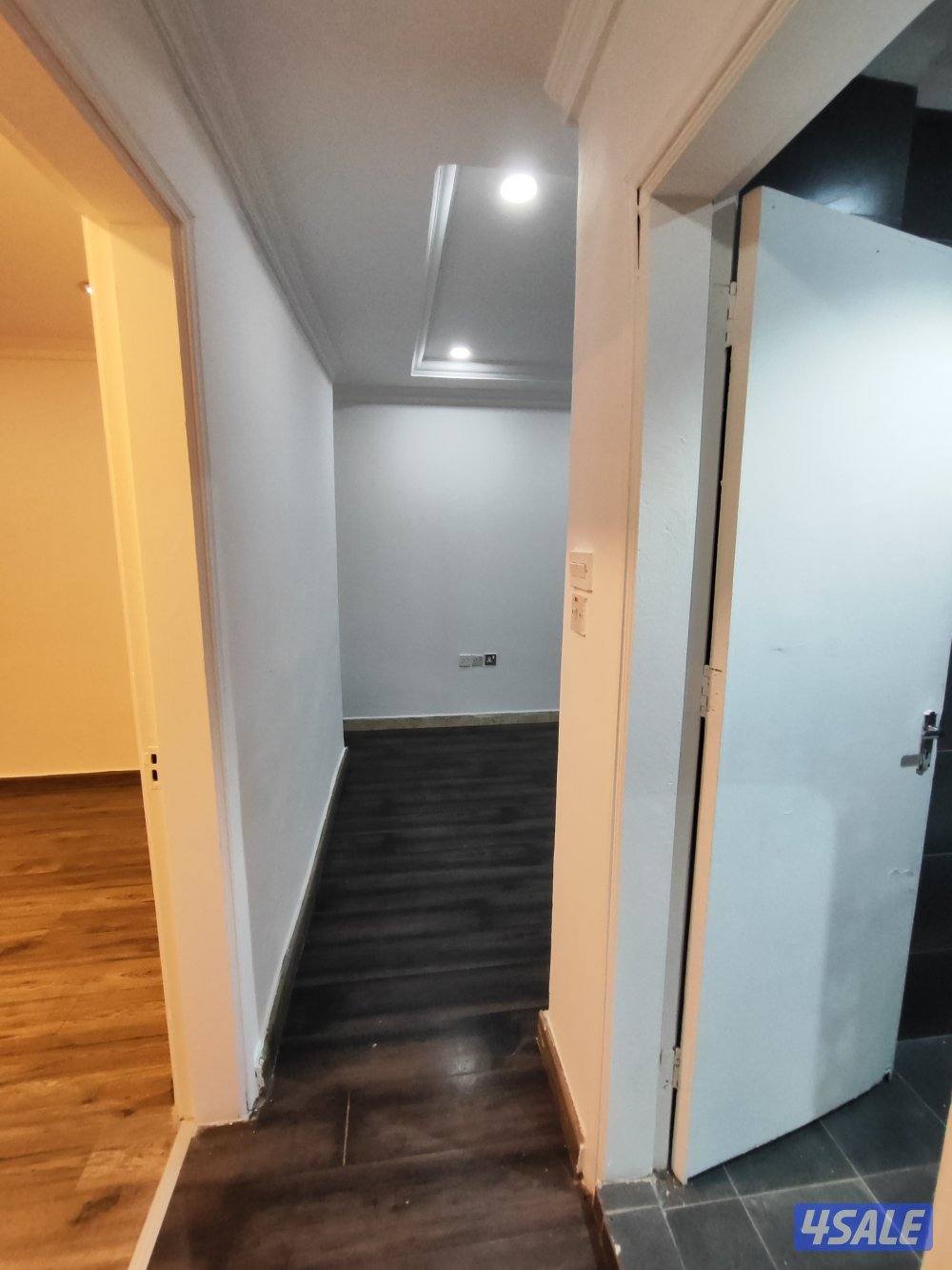 شقق لايجار حولي خلو وفاضي مساحه كبيره غرفة صاله حمام مطبخ باركن سيارات10