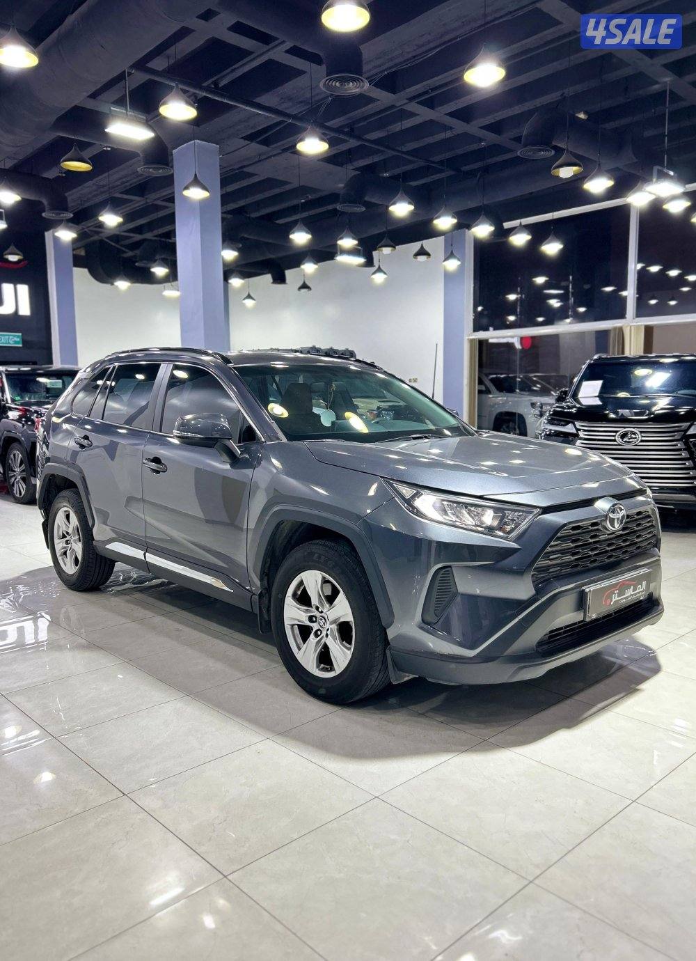 تويوتا راف 4 الساير موديل 2021 عداد 572