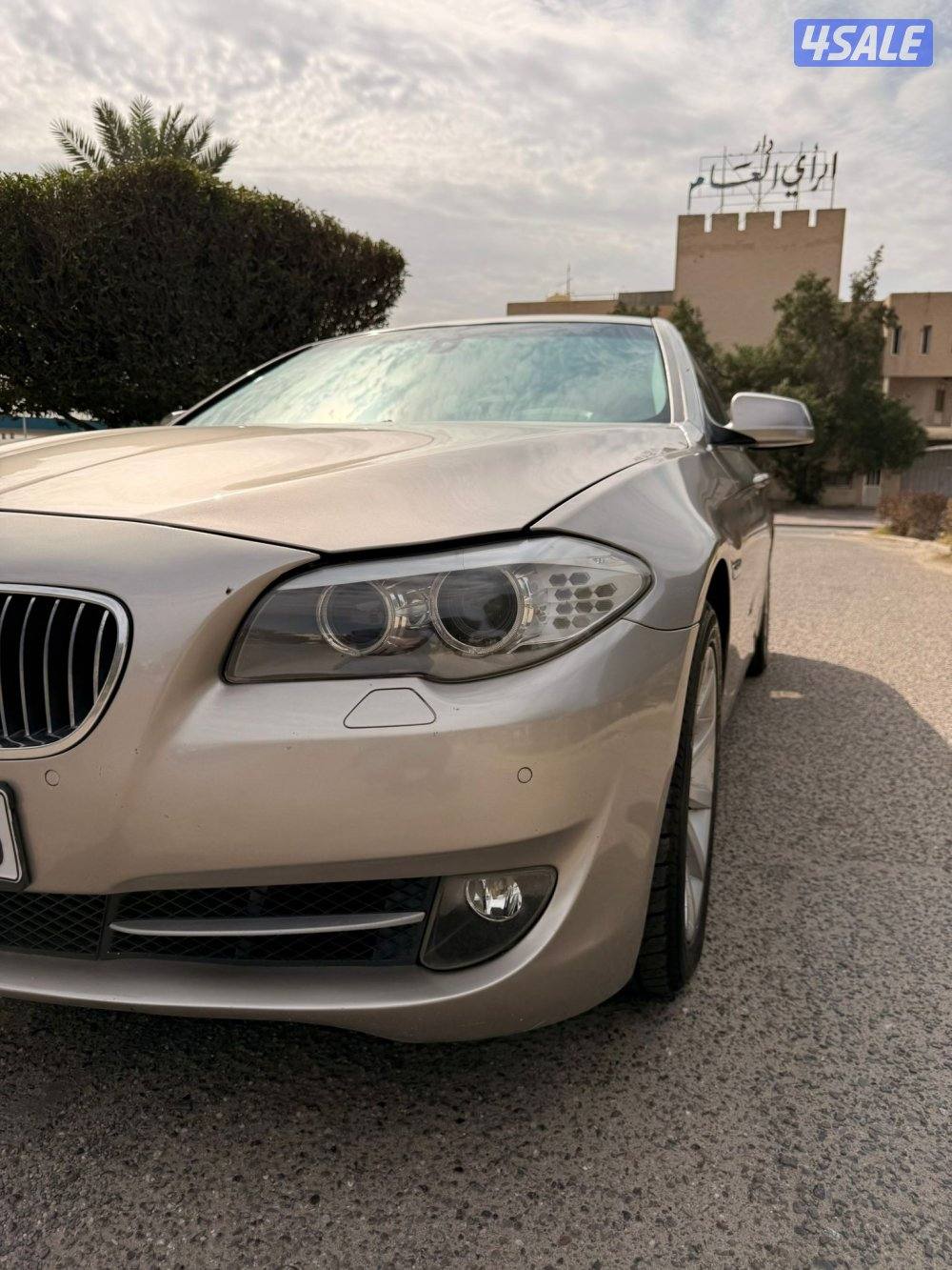 bmw 535i 2012 أعلى درجة بالمواصفات لون مميز بحالة فوق الممتازة1