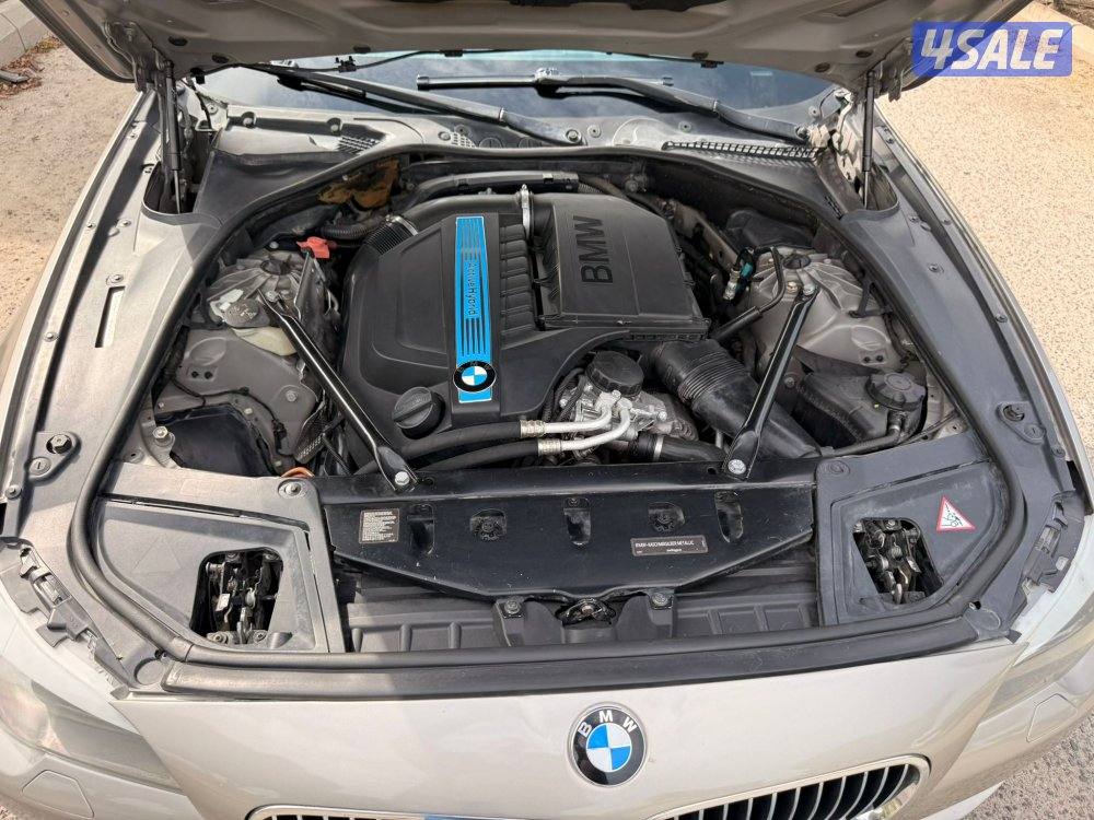 bmw 535i 2012 أعلى درجة بالمواصفات لون مميز بحالة فوق الممتازة5